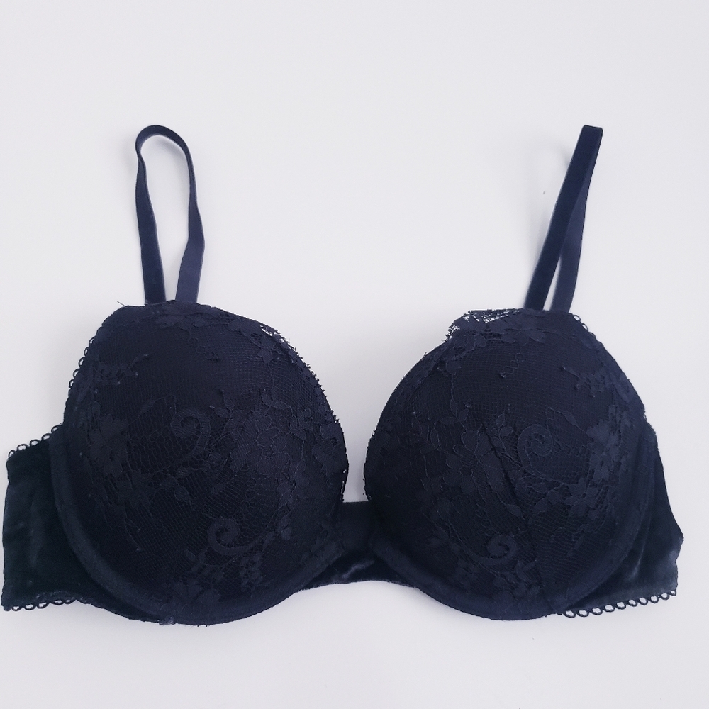 Victoria's Secret Dream Angels Pushup Lace Bra